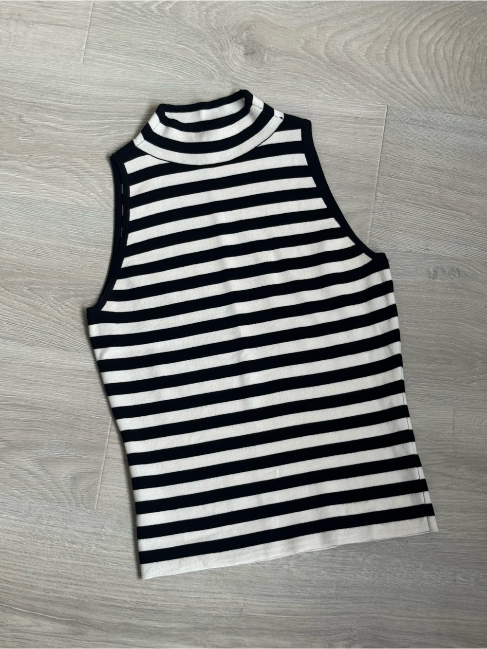 Milly Black & Ivory Striped Mock Neck Sleeveless Knit Top S